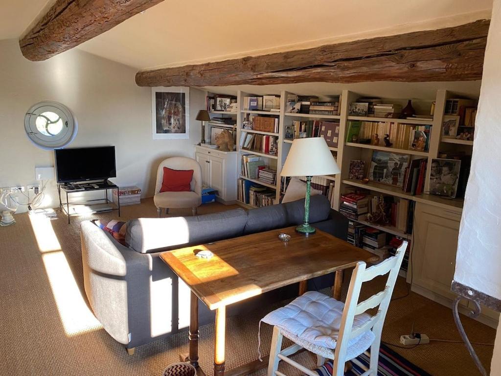 In Gordes, Facing The Entire Luberon Park A Beautiful 5 Bedrooms House Buitenkant foto