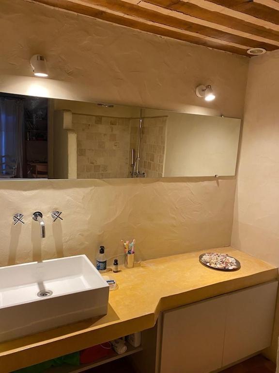 In Gordes, Facing The Entire Luberon Park A Beautiful 5 Bedrooms House Buitenkant foto