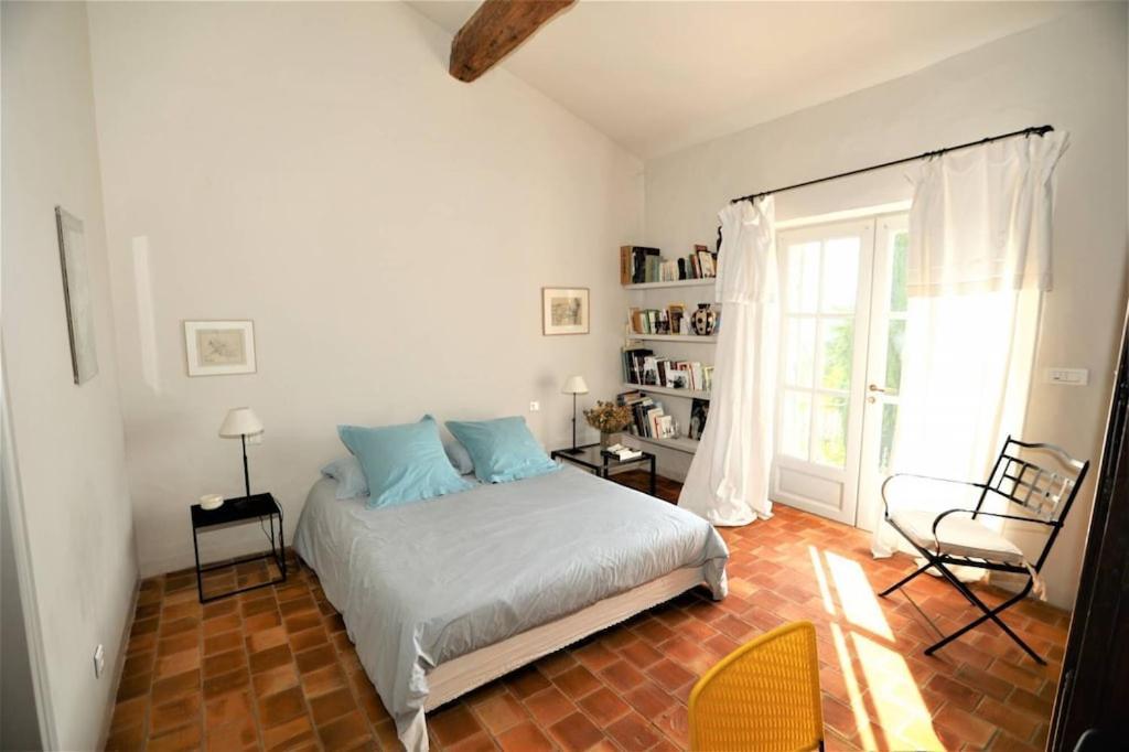 In Gordes, Facing The Entire Luberon Park A Beautiful 5 Bedrooms House Buitenkant foto
