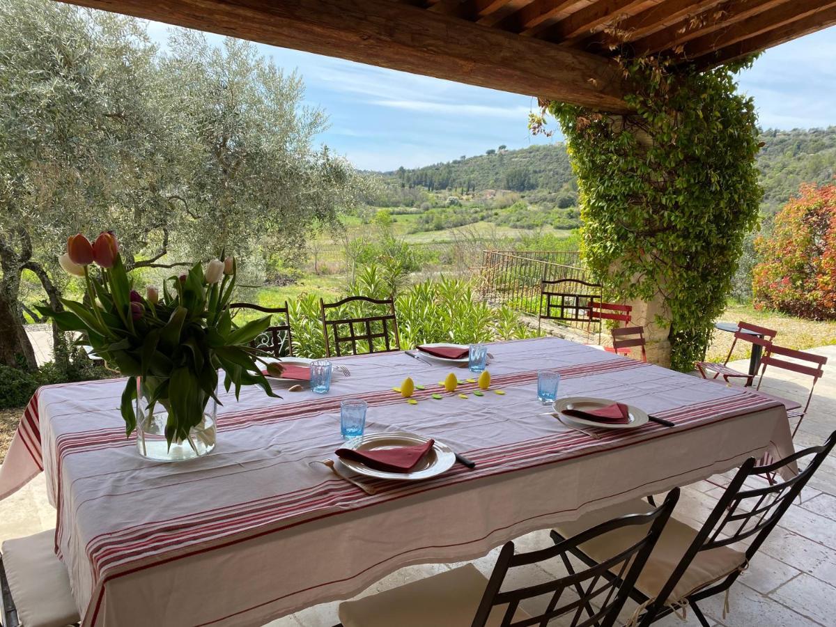 In Gordes, Facing The Entire Luberon Park A Beautiful 5 Bedrooms House Buitenkant foto